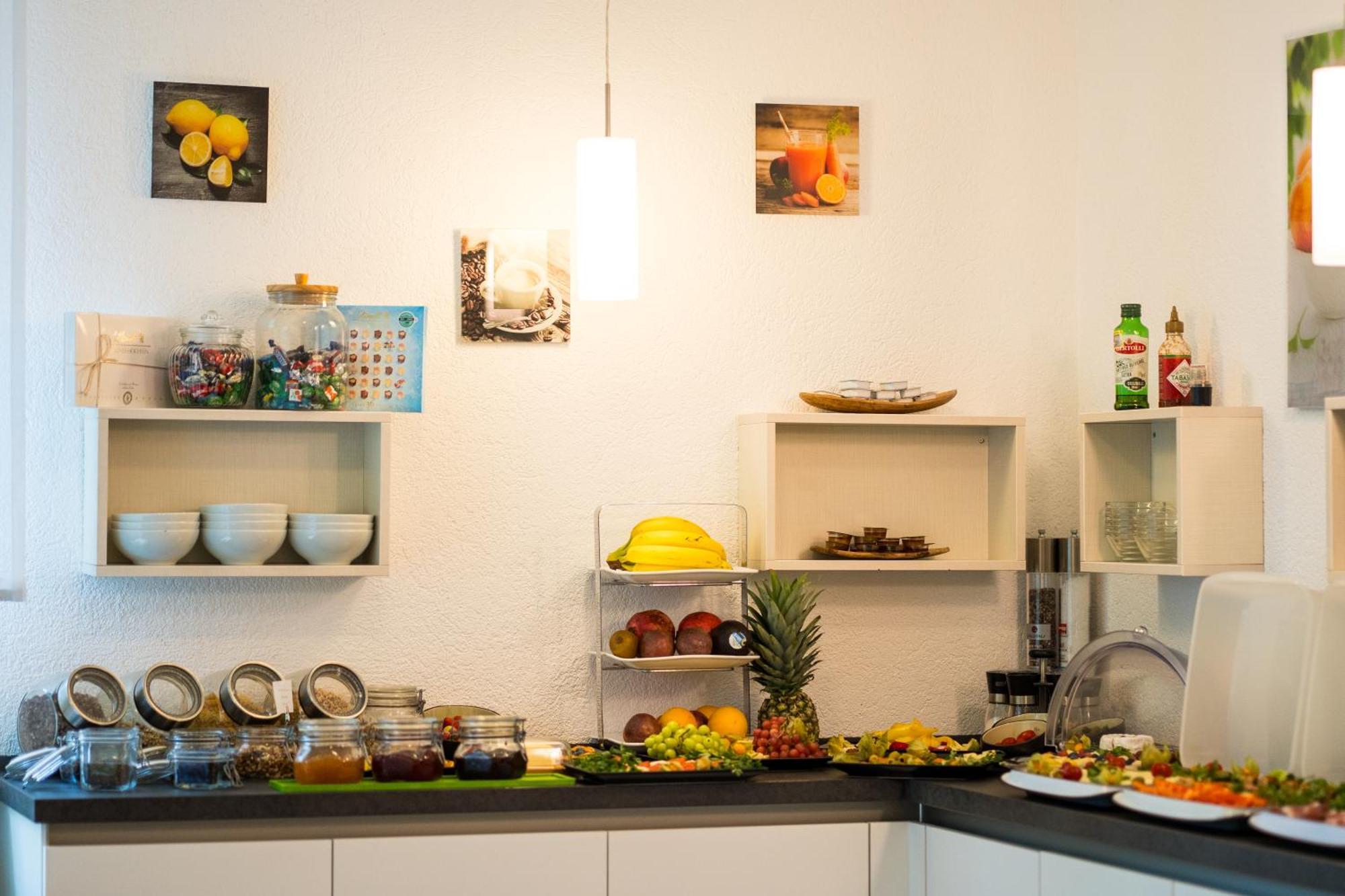 Bed & Breakfast Outlet Hotel Деттинген-на-Эрмсе Экстерьер фото